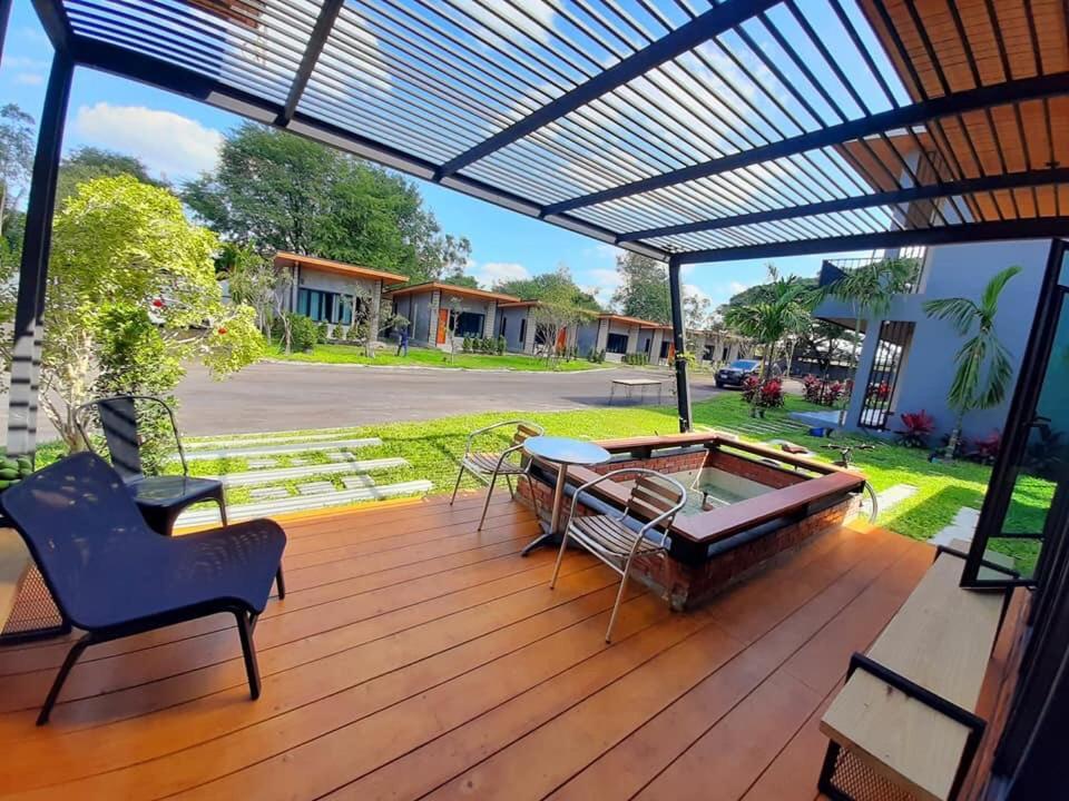 Baankampu Resort Pakchong Exterior photo